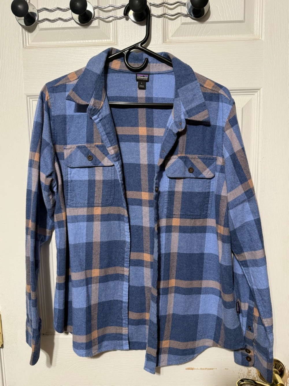 Patagonia Blue and Tan Plaid Organic Cotton Shirt Jacket